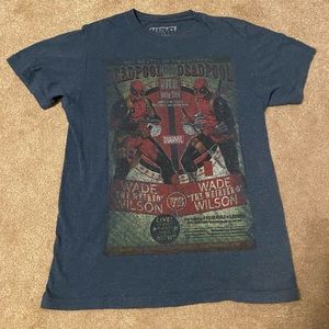 Marvel Deadpool Small Tee Shirt